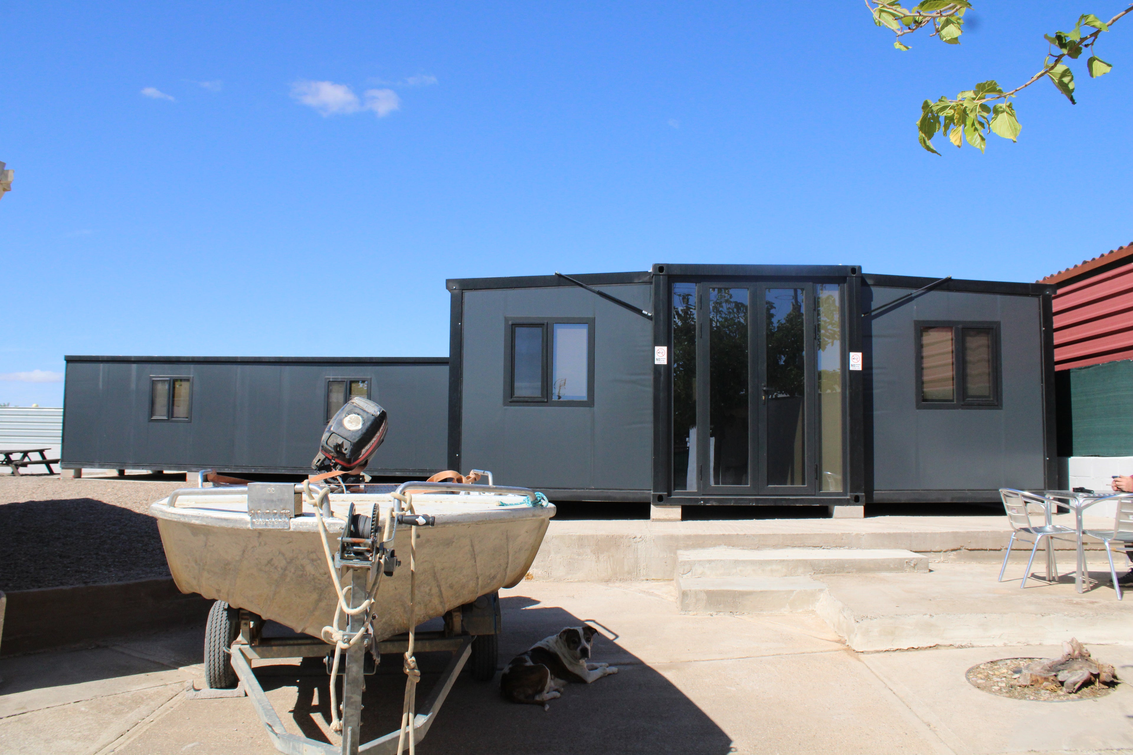 Caspe Catfishing Lodge & Boat Hire